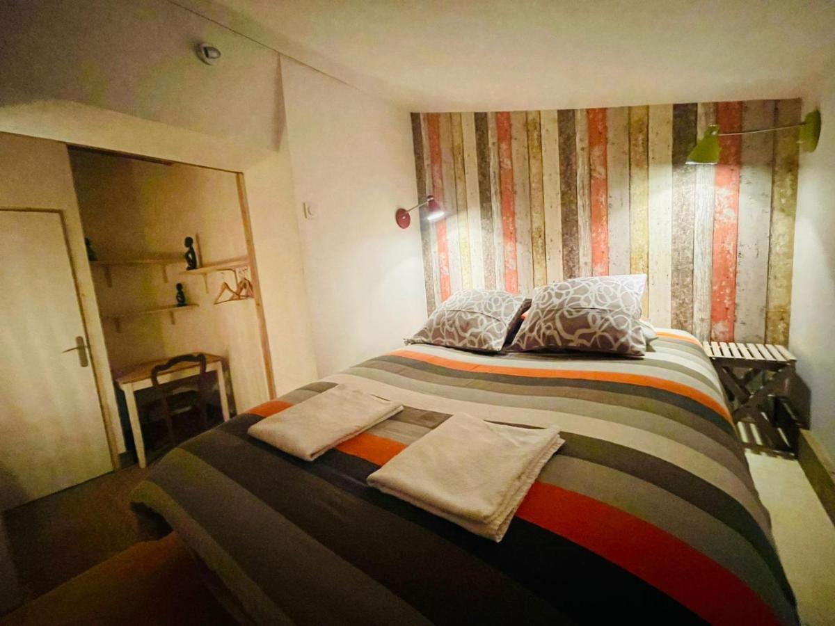 Hotel La Maison Bliss Piolenc Esterno foto