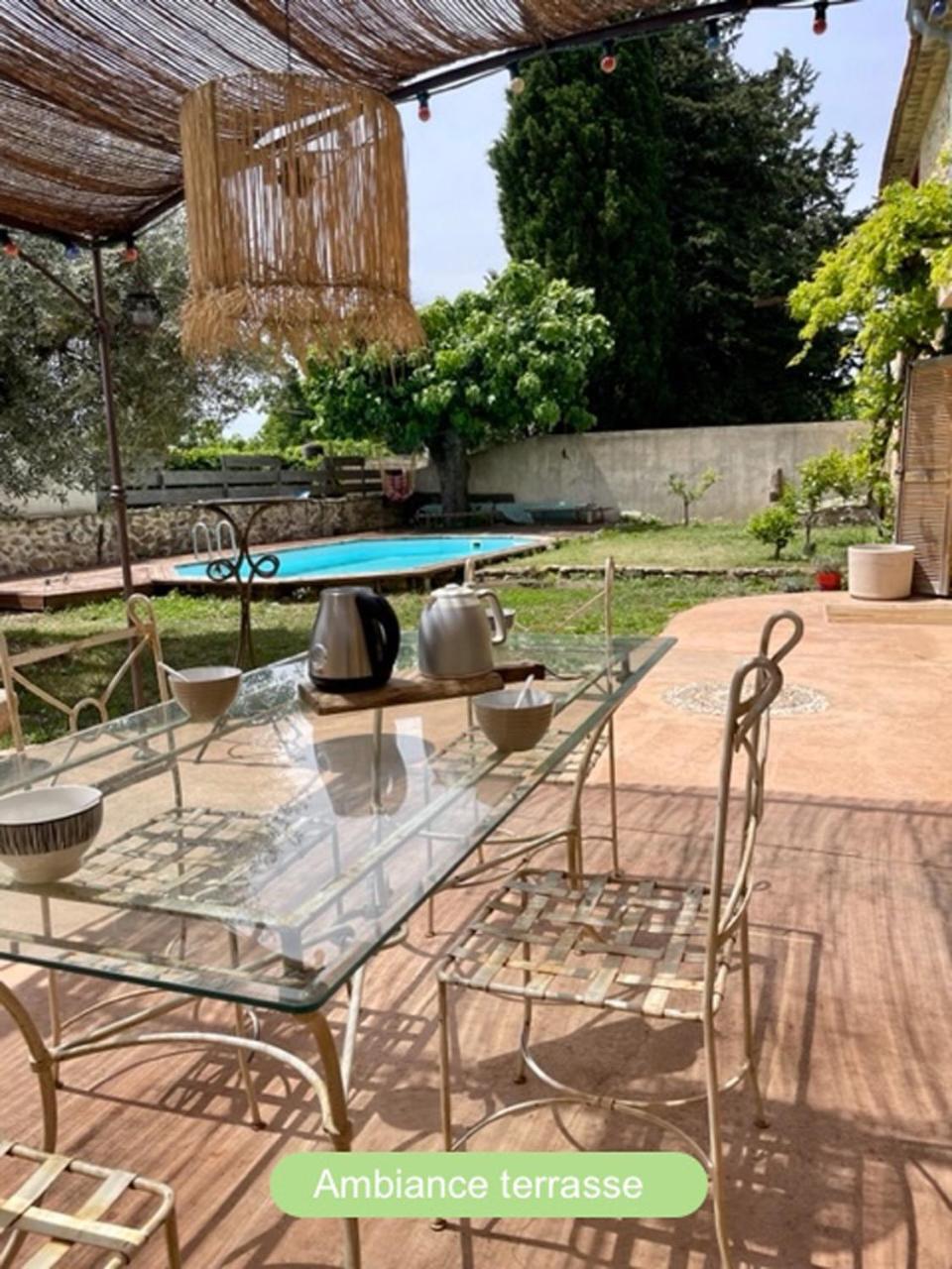 Hotel La Maison Bliss Piolenc Esterno foto